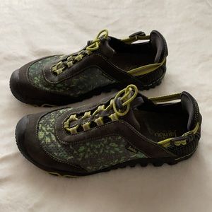 Jambu air vent 360 woman’s